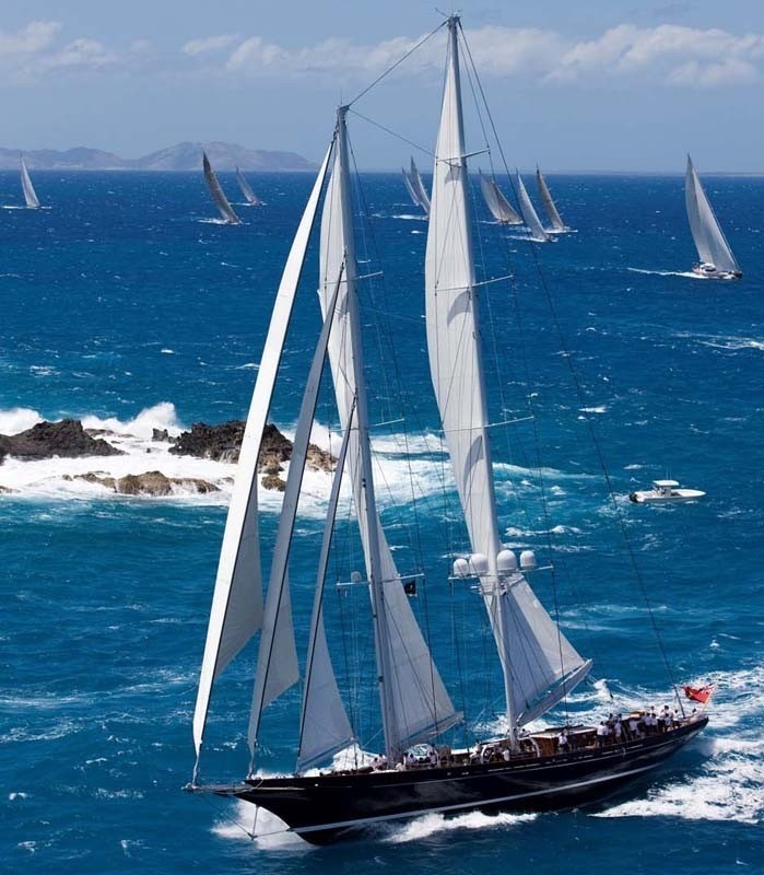 Yacht METEOR, Royal Huisman CHARTERWORLD Luxury Superyacht Charters